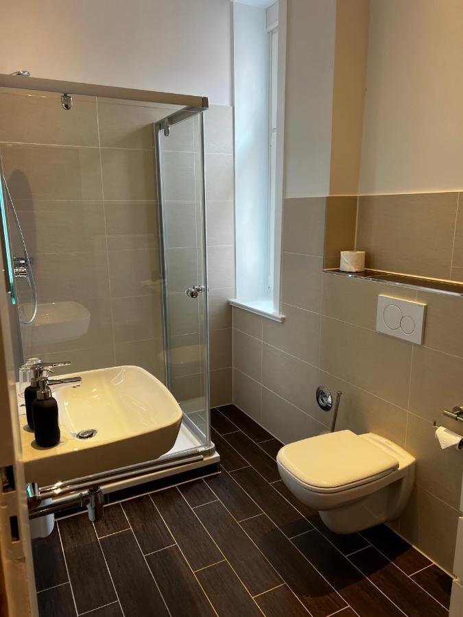 Gaestehof Cafe Im Schafstall Barsinghausen Bagian luar foto